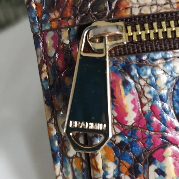 Brahmin Wallet - Picture 5 of 10